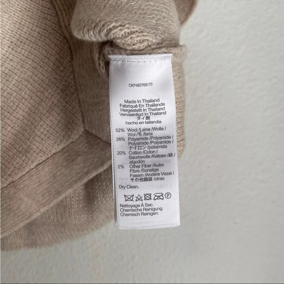 Madewell V-Neck Button-Front Sweater Vest - Picture 5 of 10